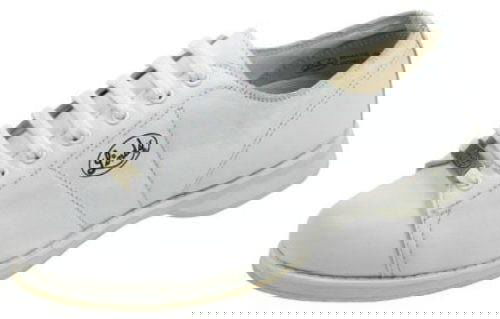 Linds Womens Classic White Right Hand Wide Bowling Shoes - BowlersParadise.com